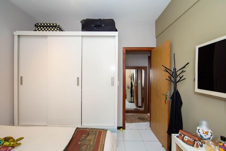 Apartamento à venda com 55m², 2 quartos e 1 vaga Apartamento à venda com 55m², 2 quartos e 1 vagaQUARTO1
