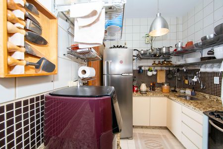 Apartamento à venda com 55m², 2 quartos e 1 vaga Apartamento à venda com 55m², 2 quartos e 1 vagaCOZINHA