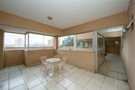 Apartamento à venda com 55m², 2 quartos e 1 vaga Apartamento à venda com 55m², 2 quartos e 1 vagaSALAO DE FESTAS