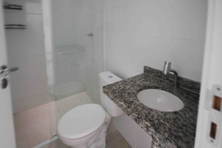 Casa de condomínio para alugar com 40m², 2 quartos e 1 vaga Casa de condomínio para alugar com 40m², 2 quartos e 1 vagaBanheiro