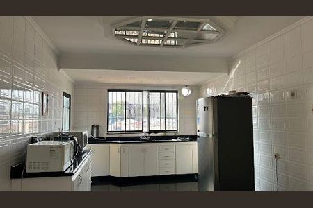 Casa à venda com 207m², 3 quartos e 6 vagas