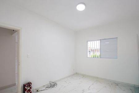 Casa para alugar com 200m², 3 quartos e 3 vagas Casa para alugar com 200m², 3 quartos e 3 vagasquarto 2