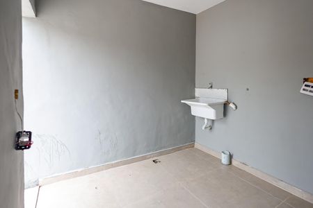 Casa para alugar com 200m², 3 quartos e 3 vagas Casa para alugar com 200m², 3 quartos e 3 vagasLavanderia