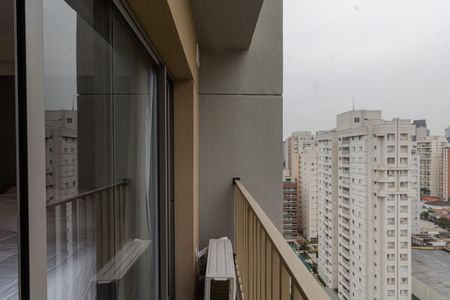 Sacada de kitnet/studio à venda com 1 quarto, 24m² em Vila Nova Conceição, São Paulo