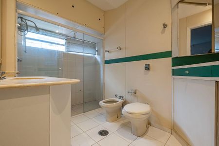 Apartamento para alugar com 156m², 3 quartos e 2 vagasSuíte