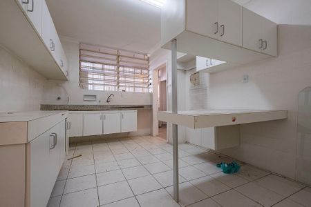 Apartamento para alugar com 156m², 3 quartos e 2 vagasCozinha