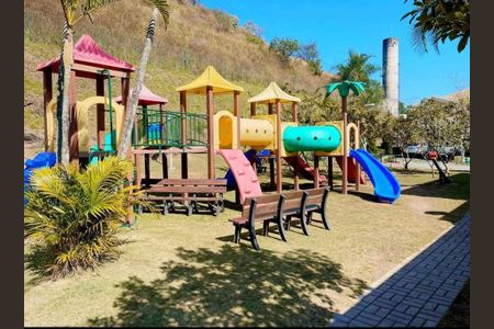 Casa à venda com 160m², 3 quartos e 2 vagas
