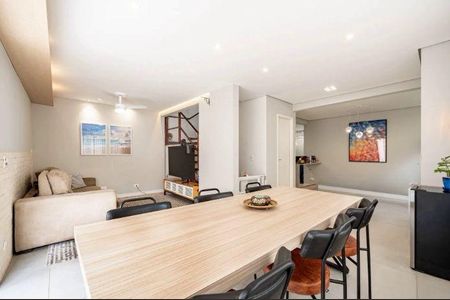 Casa à venda com 160m², 3 quartos e 2 vagas