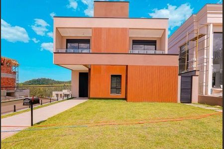 Casa à venda com 501m², 4 quartos e 6 vagas