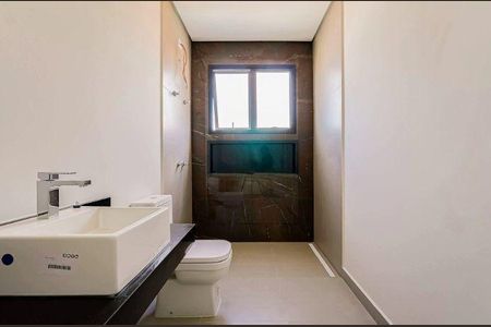 Casa à venda com 501m², 4 quartos e 6 vagas