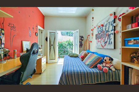 Casa à venda com 423m², 4 quartos e 3 vagas