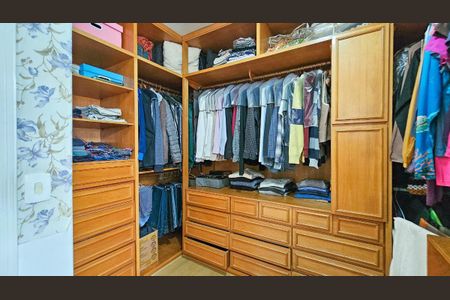 Casa à venda com 423m², 4 quartos e 3 vagas
