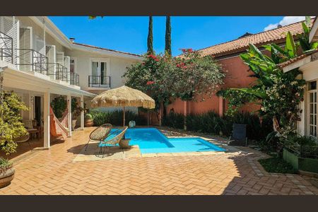 Casa à venda com 423m², 4 quartos e 3 vagas