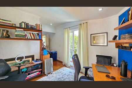 Casa à venda com 423m², 4 quartos e 3 vagas
