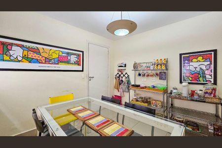 Casa à venda com 423m², 4 quartos e 3 vagas