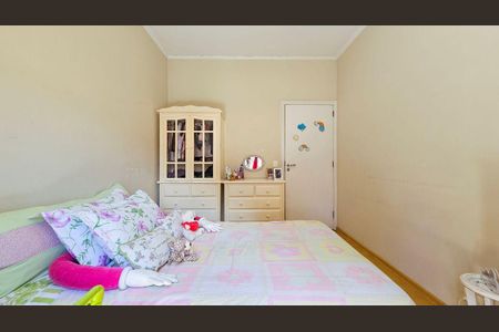 Casa à venda com 423m², 4 quartos e 3 vagas
