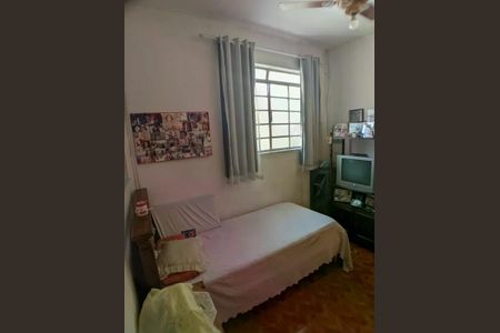 Casa à venda com 3 quartos, 250m² em Glória, Belo Horizonte