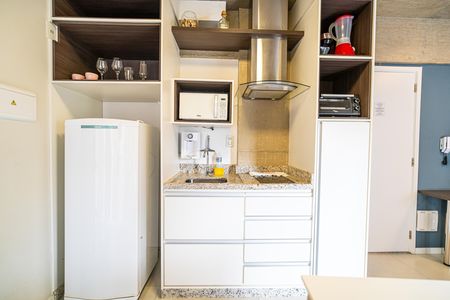 Studio para alugar com 30m², 1 quarto e sem vaga Studio para alugar com 30m², 1 quarto e sem vagaCozinha