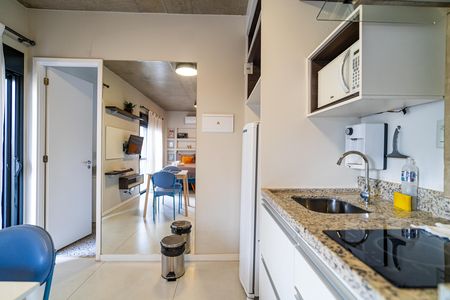 Studio para alugar com 30m², 1 quarto e sem vaga Studio para alugar com 30m², 1 quarto e sem vagaCozinha