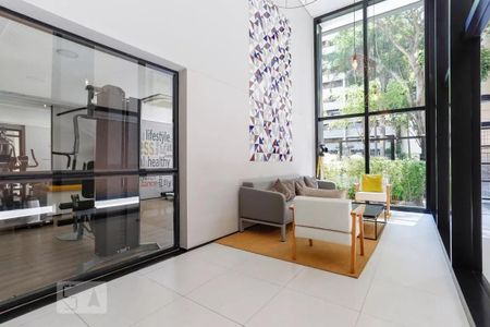 Studio para alugar com 30m², 1 quarto e sem vaga Studio para alugar com 30m², 1 quarto e sem vagaHall de entrada