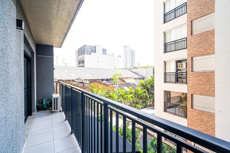 Studio para alugar com 30m², 1 quarto e sem vaga Studio para alugar com 30m², 1 quarto e sem vagaSacada