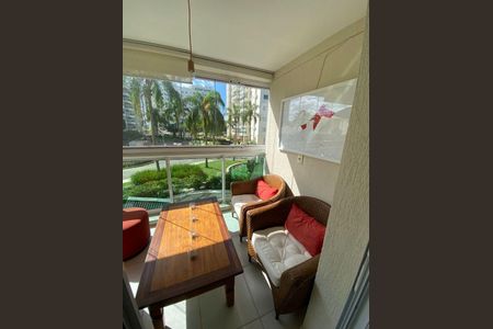 Apartamento para alugar com 90m², 3 quartos e 1 vaga