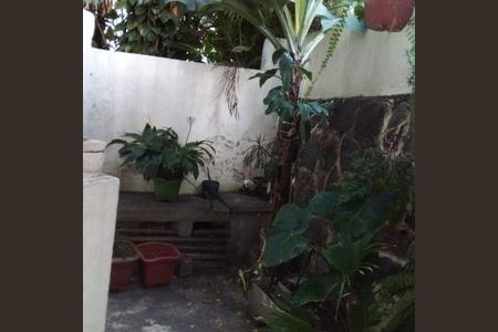 Apartamento à venda com 37m², 1 quarto e sem vaga