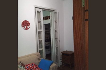 Apartamento à venda com 37m², 1 quarto e sem vaga