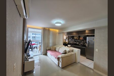 Apartamento para alugar com 85m², 2 quartos e 1 vaga
