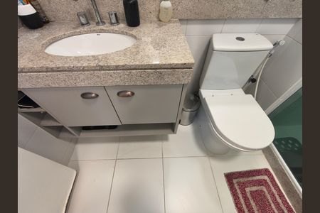 Apartamento para alugar com 85m², 2 quartos e 1 vaga