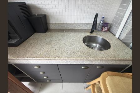 Apartamento para alugar com 85m², 2 quartos e 1 vaga