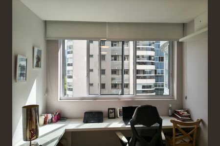 Apartamento para alugar com 85m², 2 quartos e 1 vaga