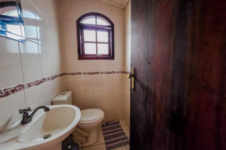 Casa à venda com 158m², 2 quartos e 2 vagas