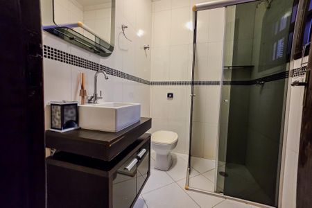 Casa à venda com 158m², 2 quartos e 2 vagas