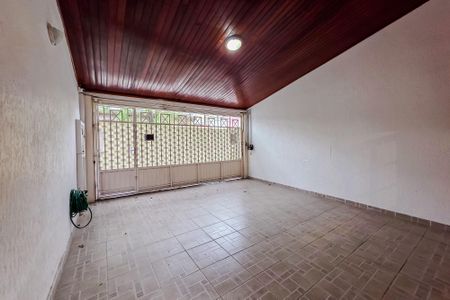 Casa à venda com 158m², 2 quartos e 2 vagas