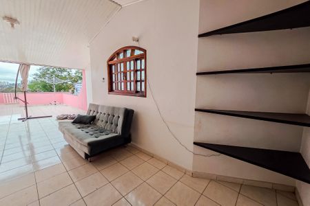 Casa à venda com 158m², 2 quartos e 2 vagas