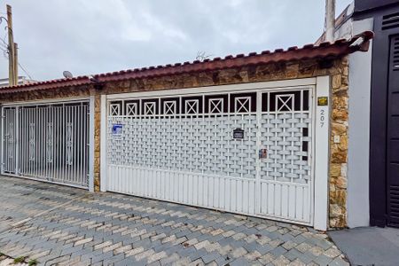 Casa à venda com 158m², 2 quartos e 2 vagas