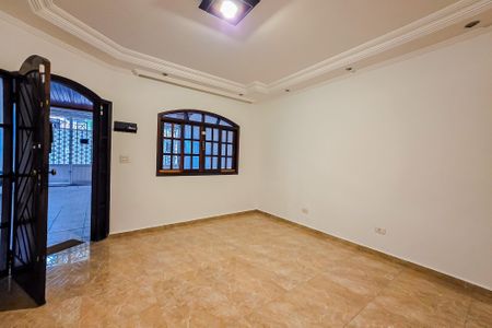 Casa à venda com 158m², 2 quartos e 2 vagas