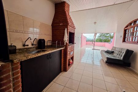 Casa à venda com 158m², 2 quartos e 2 vagas