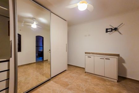 Casa à venda com 158m², 2 quartos e 2 vagas