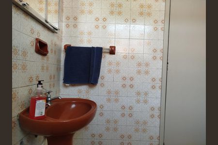 Casa à venda com 102m², 5 quartos e 3 vagasCasa 1: Banheiro