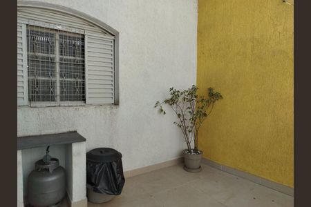 Casa à venda com 102m², 5 quartos e 3 vagasCasa 2: quintal