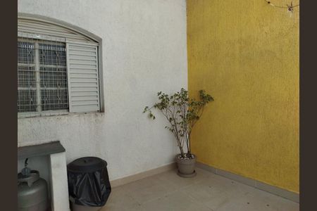Casa à venda com 102m², 5 quartos e 3 vagasCasa 2: quintal