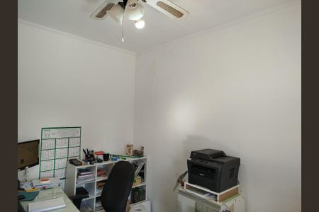 Casa à venda com 102m², 5 quartos e 3 vagasCasa 1: quarto 2