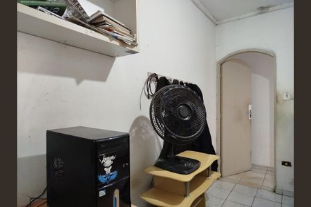 Casa à venda com 102m², 5 quartos e 3 vagasCasa 2: quarto 3