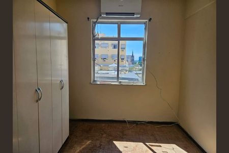 Apartamento à venda com 70m², 2 quartos e 1 vaga