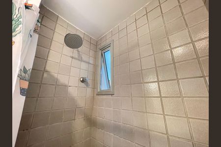 Apartamento à venda com 63m², 3 quartos e 1 vaga Apartamento à venda com 63m², 3 quartos e 1 vagaBanheiro Social