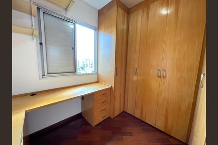 Apartamento à venda com 63m², 3 quartos e 1 vaga Apartamento à venda com 63m², 3 quartos e 1 vagaQuarto 2