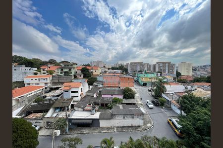 Apartamento à venda com 63m², 3 quartos e 1 vaga Apartamento à venda com 63m², 3 quartos e 1 vagaVaranda