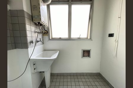Apartamento à venda com 63m², 3 quartos e 1 vaga Apartamento à venda com 63m², 3 quartos e 1 vagaCozinha e Área de Serviço
